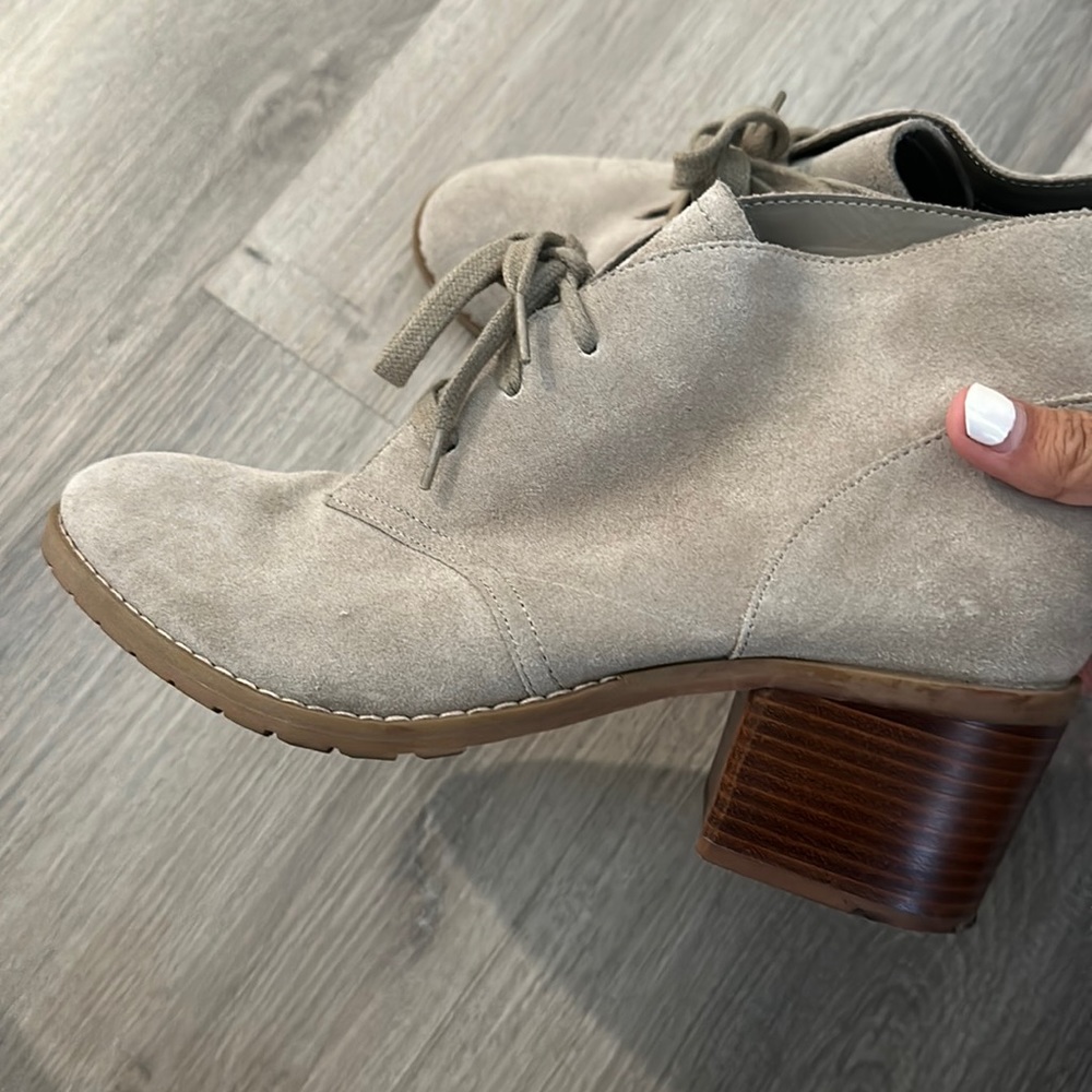 Cute boots!!
